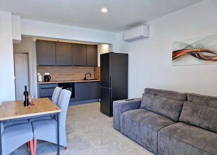 Apartments Zorica