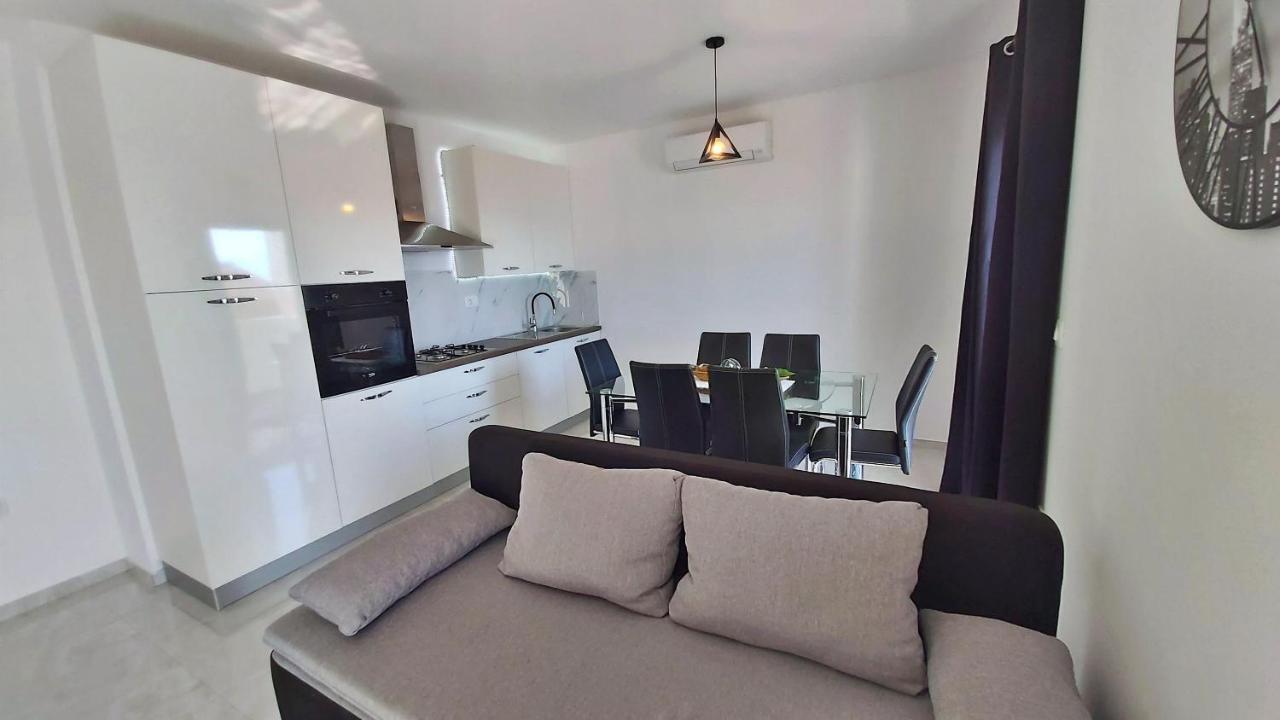 Zorica Apartment *